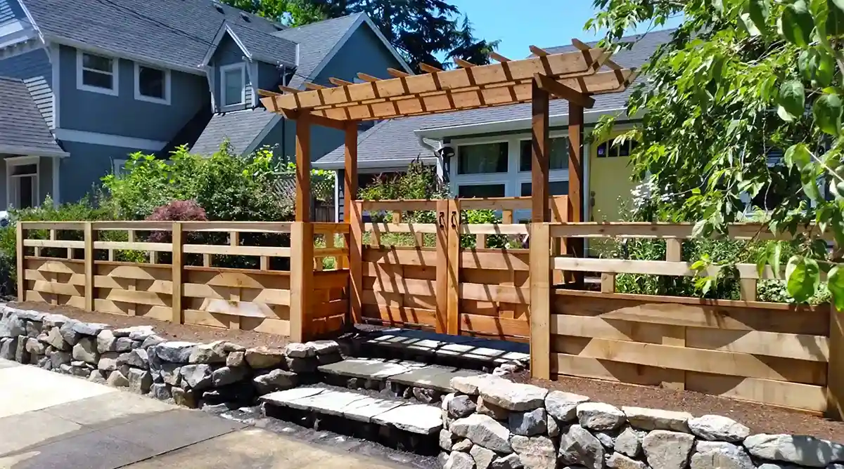 Pinnacle Contractors Fence and Gate