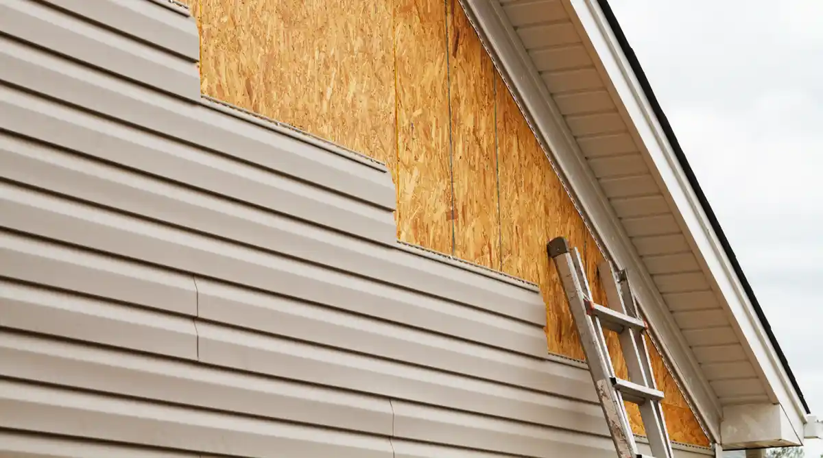 Pinnacle Contractors Home Siding Installation